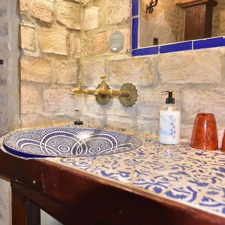 Suite Dona Ines Barrio Santacruz Seville Exterior photo